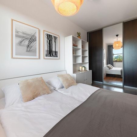 Blue Mare Jagiellonska Kladka Przy Morzu I Pkp Apartment Kolobrzeg Bagian luar foto
