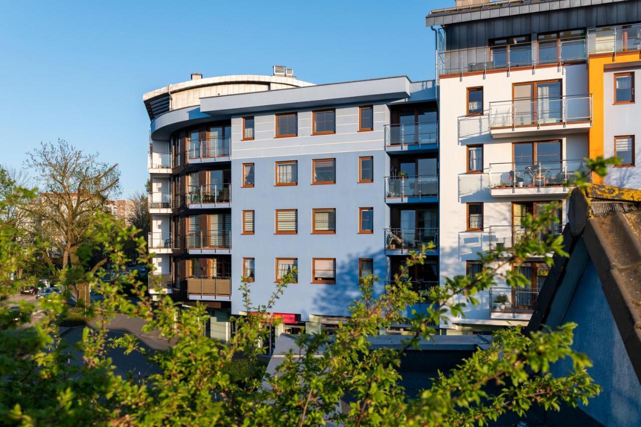 Blue Mare Jagiellonska Kladka Przy Morzu I Pkp Apartment Kolobrzeg Bagian luar foto
